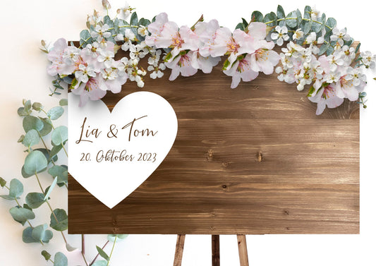 Personalisiertes Willkommensschild Hochzeit aus Holz mit Herz 